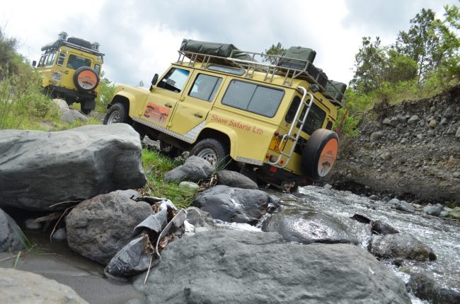 Safari Land-Rovers - Shaw Safaris Tanzania