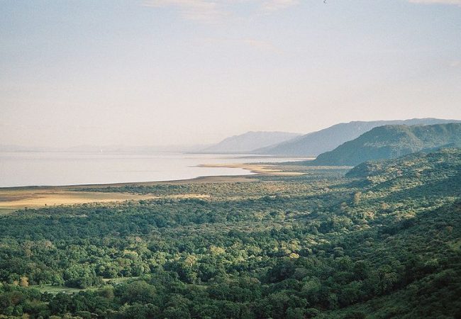 800px-Lake_Manyara Lake Manyara National Park